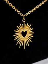 Herzanhänger Halskette in Gold mit Sonnenstrahlen – 18k vergoldet